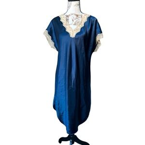 Shadowline Vintage Elegant Navy Blue Nightgown with Beige Lace Trim size small